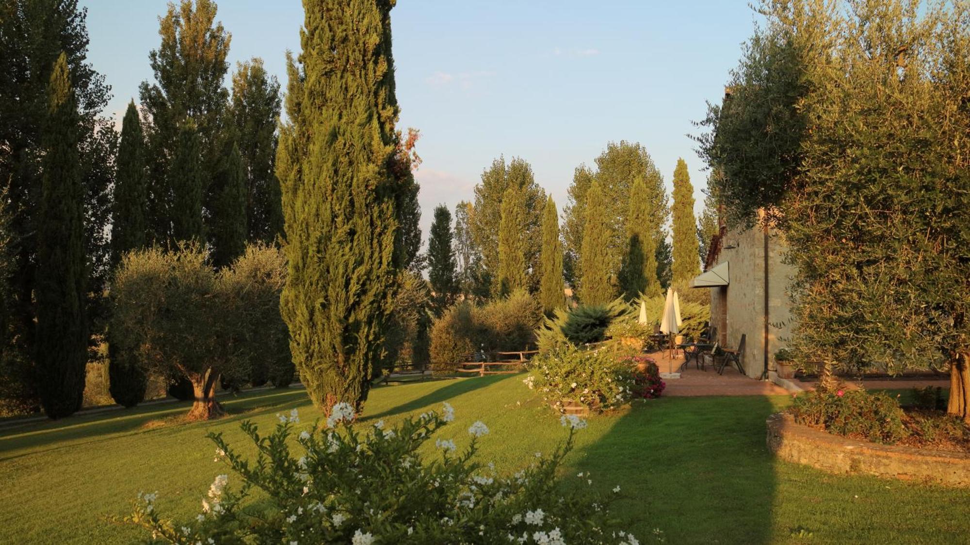 Agriturismo La Sovana Sarteano Eksteriør billede