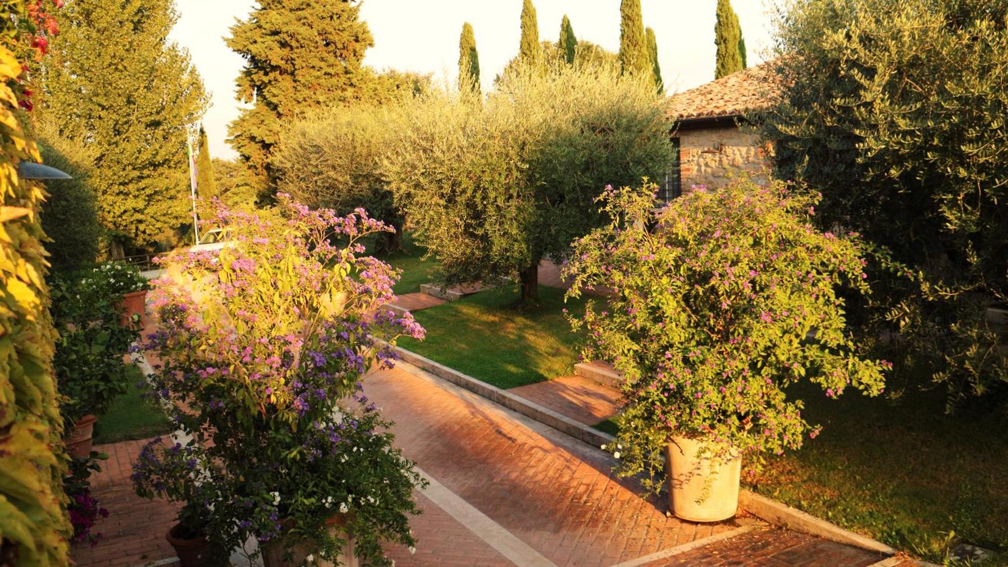 Agriturismo La Sovana Sarteano Eksteriør billede